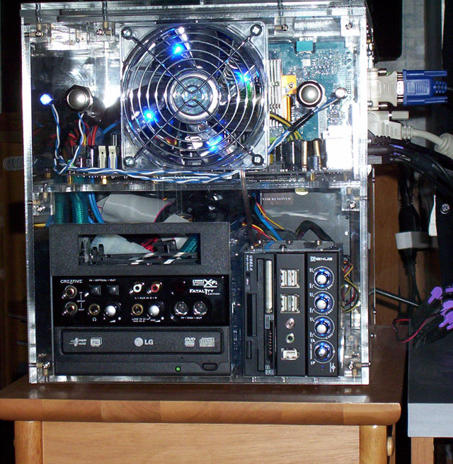 cubecase_front-overflash_8-29-06.jpg