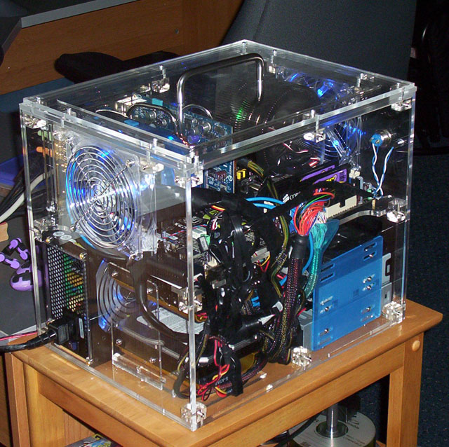 cubecase_rear-perspective-wires_8-29-06.jpg